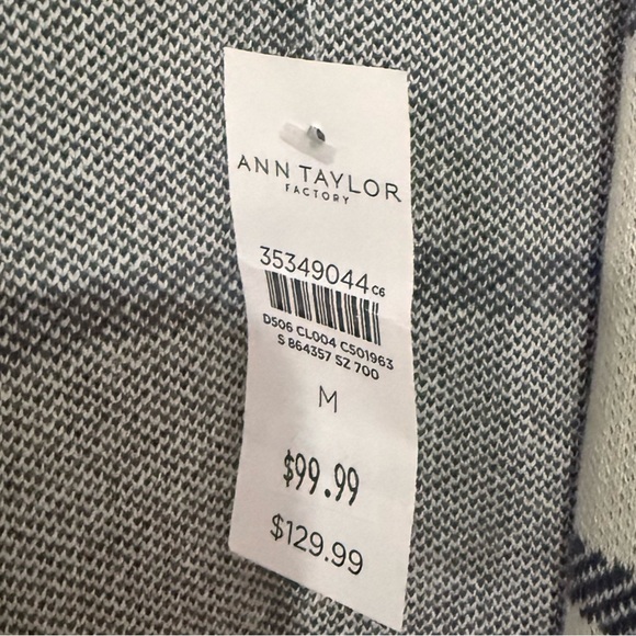 Ann Taylor White and dark grey window check open cardigan. Size M - Picture 5 of 5
